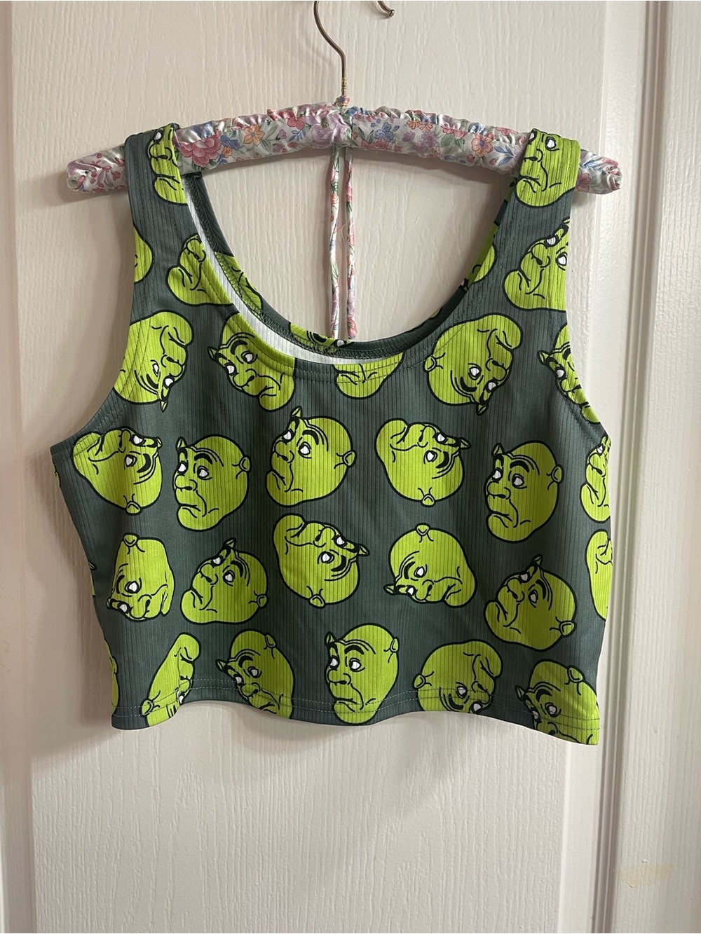 Women's Green Shrek Face Print Crop Tank Top, Sleepwear, Casual, Comfy